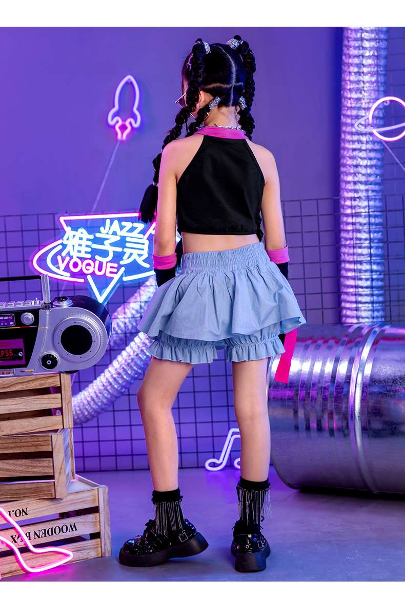 キッズダンス衣装 女の子用ガーター付き街系ダンス衣装セット
