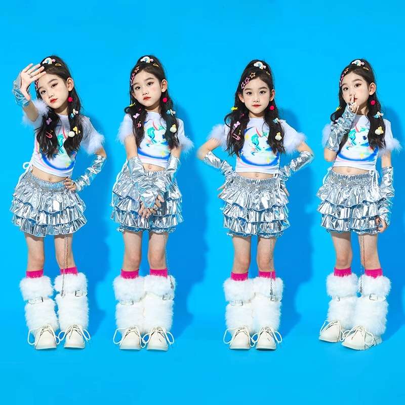 輝く銀色フリル女の子キッズダンス衣装三点セット