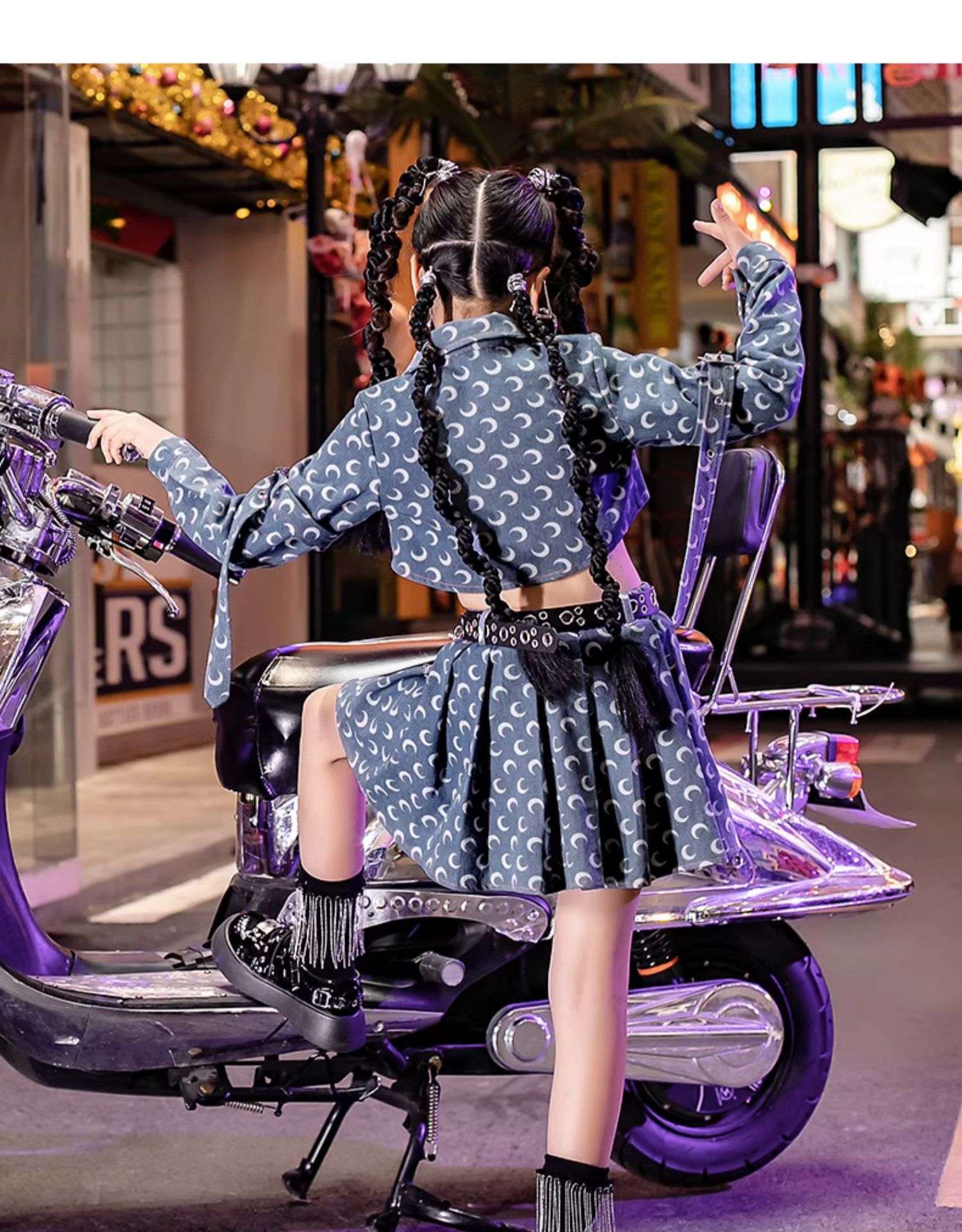 キッズダンス衣装 和柄模様クロップ丈上着ミニスカートセットアップ