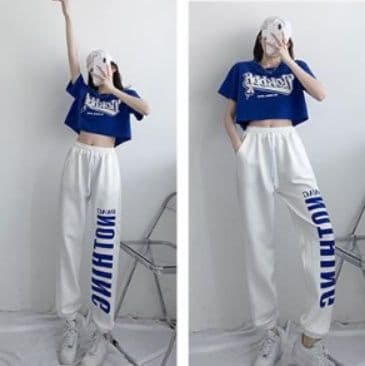 ダンス衣装 ロゴプリント半袖トップスとワイドパンツのセットアップ