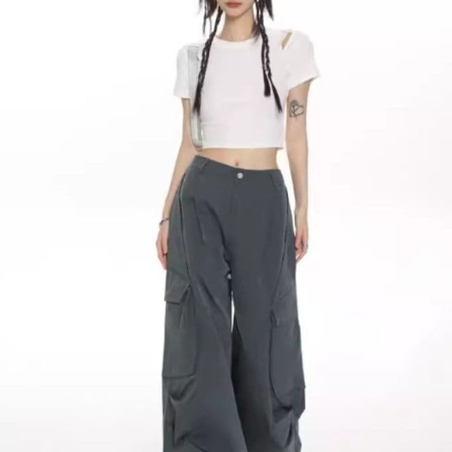 ダンス衣装 肩カット短丈クロップド半袖Tシャツ