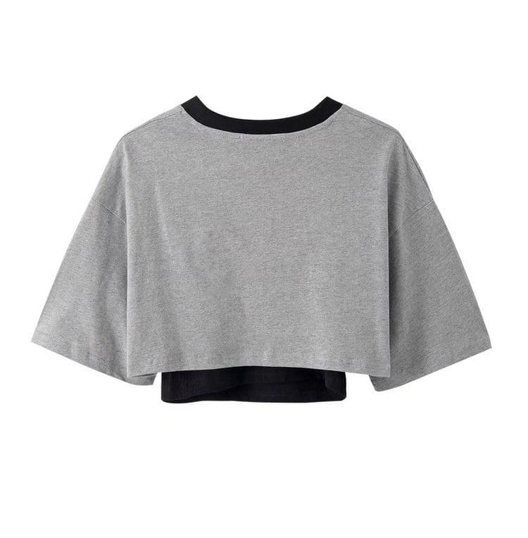 ダンス衣装 レイヤード風ロゴ入りショート丈チアリーダー半袖Tシャツ