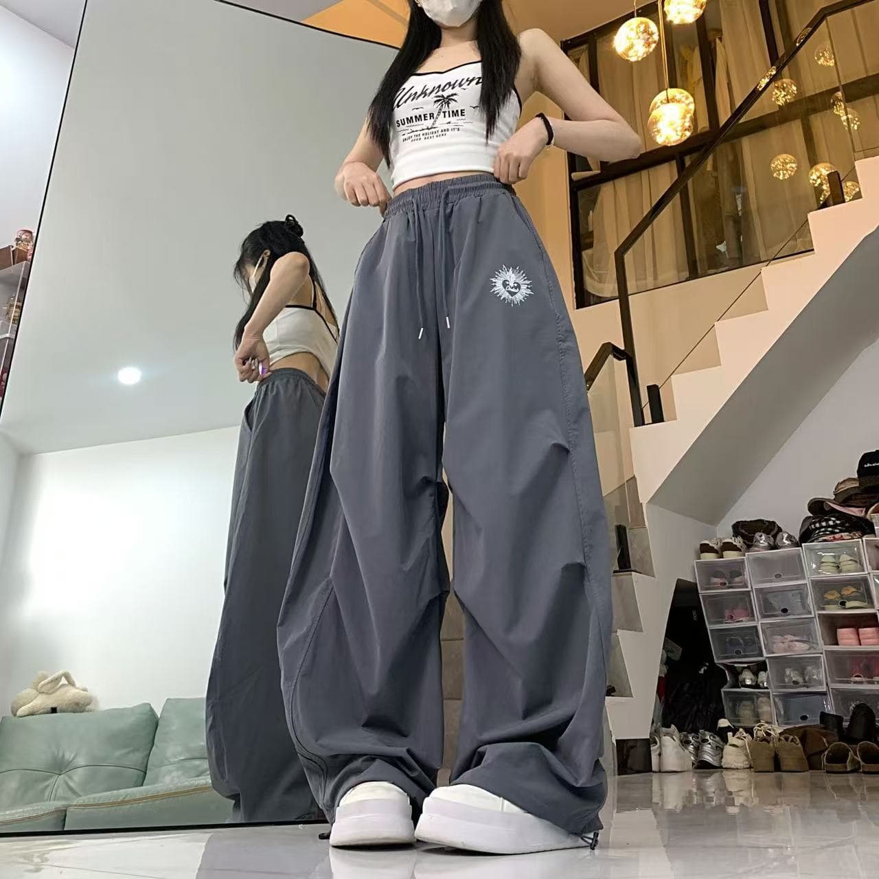 ダンス衣装 太陽刺繍入りワイドバルーンパンツ