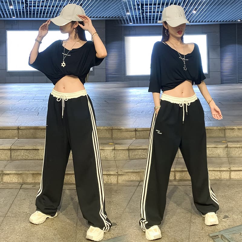ダンス衣装 サイドライン入りゆったりトップスとパンツのセット